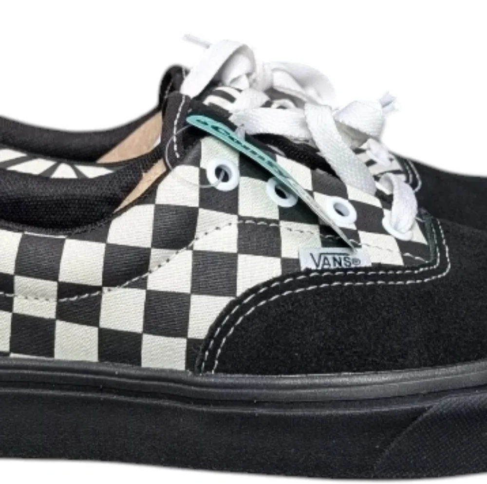 Vans product pair